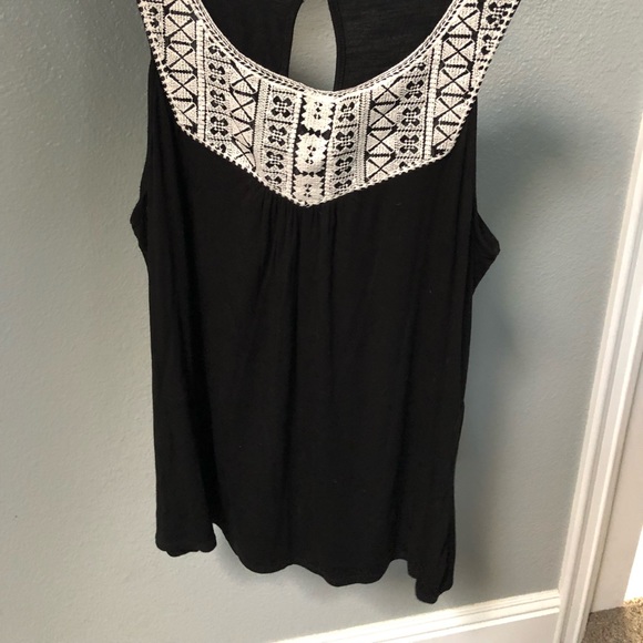 Shirt - Picture 2 of 2